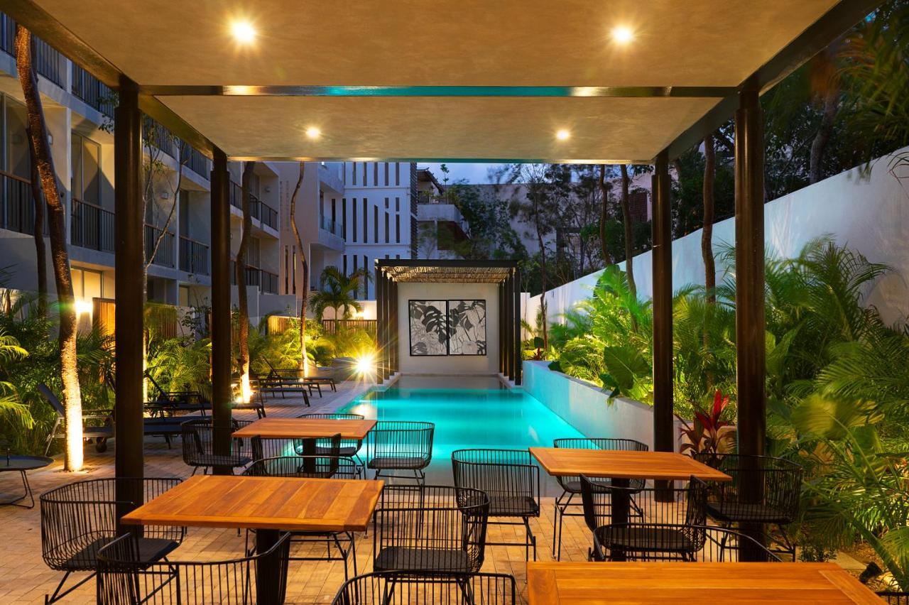 2 Bedbath Private Rooftop & Pool For 6 ตูลุม ภายนอก รูปภาพ